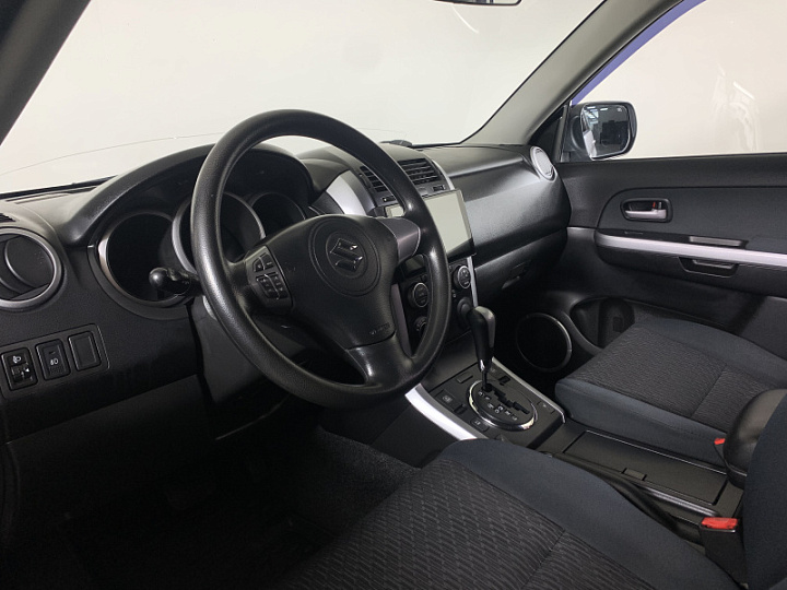 Suzuki Grand Vitara 2, 2014 года, Автоматическая, Серебристый