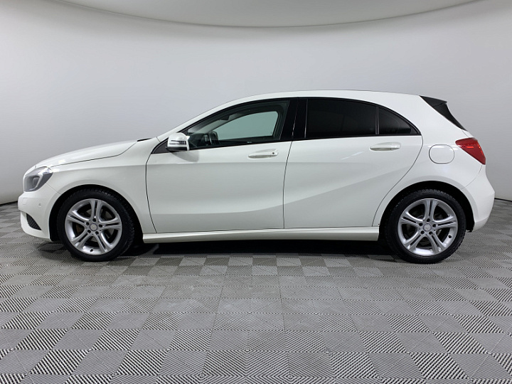 MERCEDES-BENZ A-Класс 1.6, 2013 года, Робот, БЕЛЫЙ