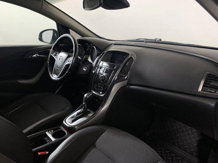 Opel Astra 1.4, 2011 года, Автоматическая, Черный