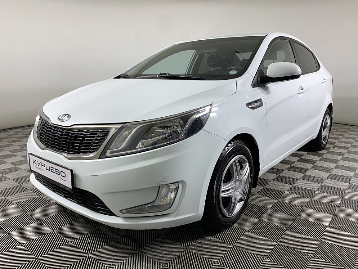 KIA Rio 1.6, 2013 года, Автоматическая, БЕЛЫЙ