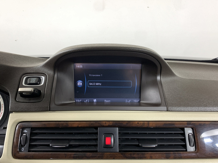 VOLVO XC70 2.4, 2011 года, Автоматическая, СИНИЙ
