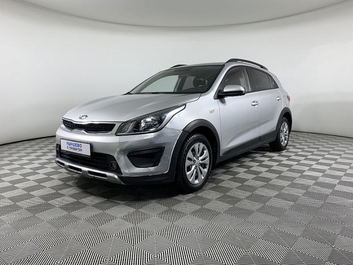 KIA Rio X-Line 1.4, 2017 года, Механика, Серебристый