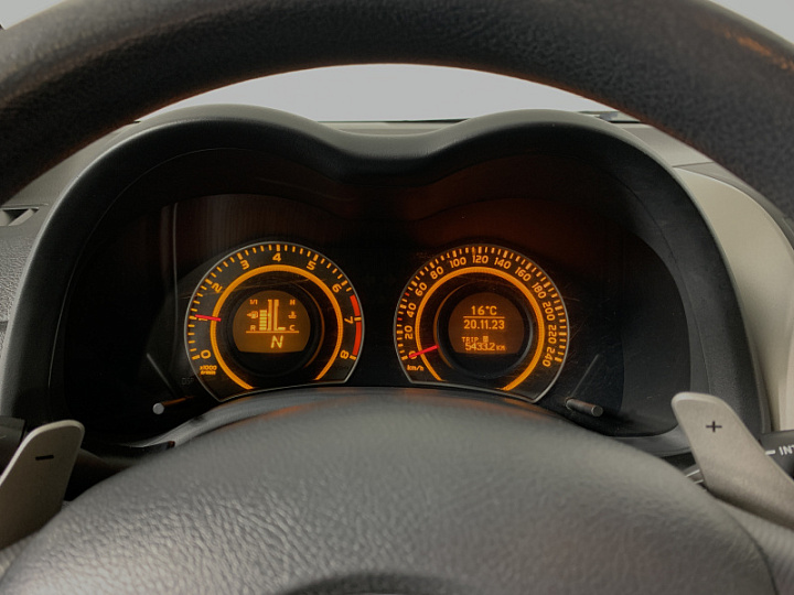TOYOTA Corolla 1.6, 2006 года, Робот, Серебристый