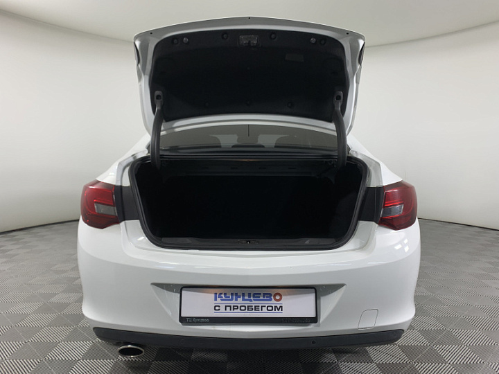 OPEL Astra 1.4, 2013 года, Автоматическая, БЕЛЫЙ