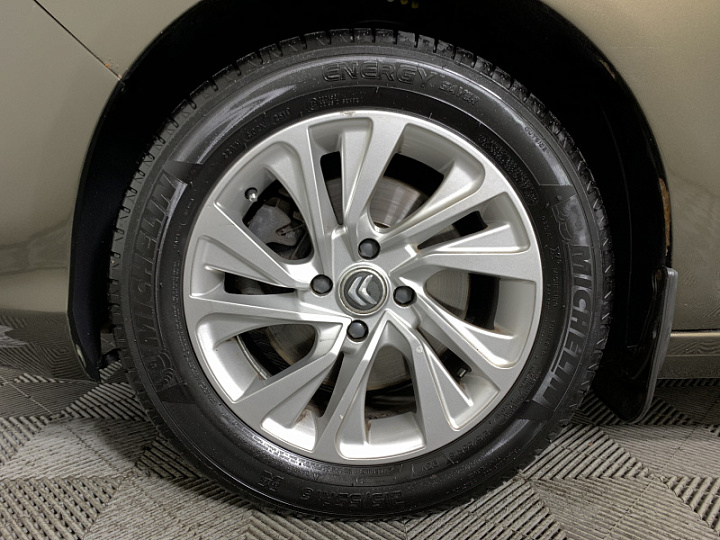 Citroen C4 1.6, 2013 года, Автоматическая, Коричневый