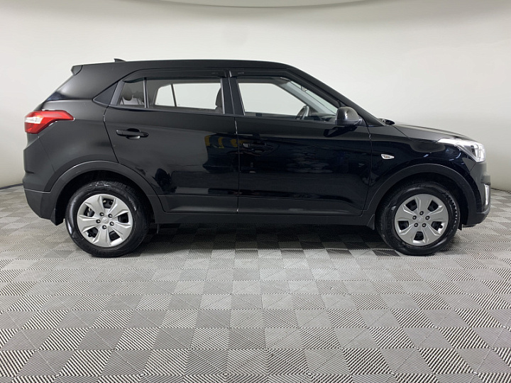 Hyundai Creta 1.6, 2017 года, 6at, Черный
