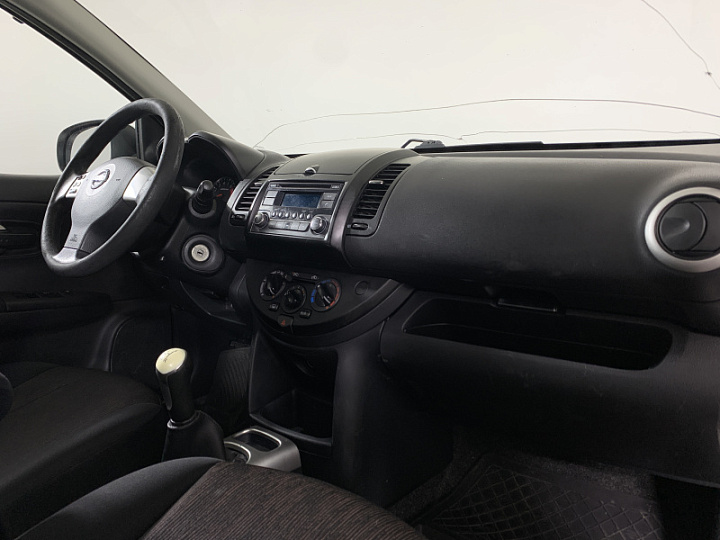 NISSAN Note 1.4, 2010 года, Механика, БЕЛЫЙ