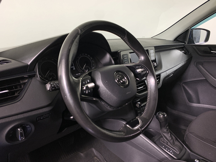 SKODA Rapid 1.4, 2020 года, Робот, СИНИЙ