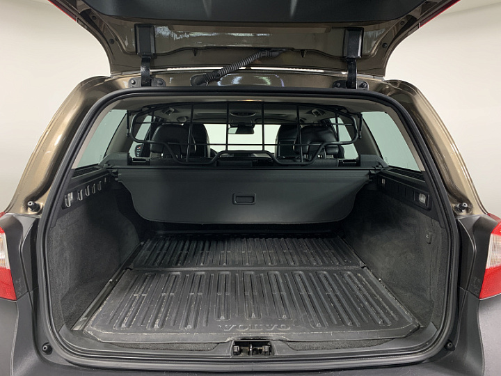 VOLVO XC70 2.4, 2012 года, Автоматическая, КОРИЧНЕВЫЙ