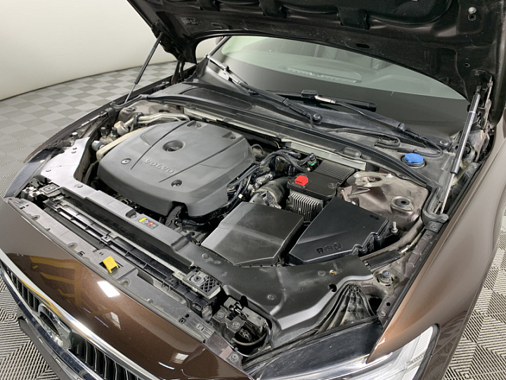 VOLVO S60 2, 2019 года, Автоматическая, КОРИЧНЕВЫЙ