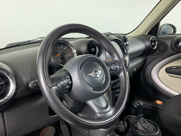 MINI Countryman 1.6, 2015 года, Автоматическая, КОРИЧНЕВЫЙ