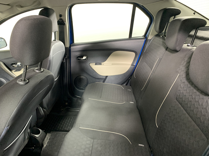RENAULT Logan 1.6, 2015 года, Робот, Светло-синий