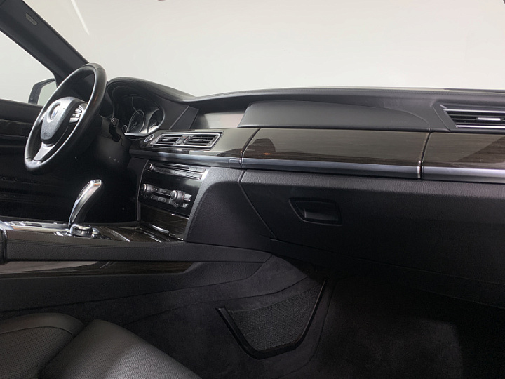 BMW 7 серии 4.4, 2012 года, Автоматическая, ЧЕРНЫЙ