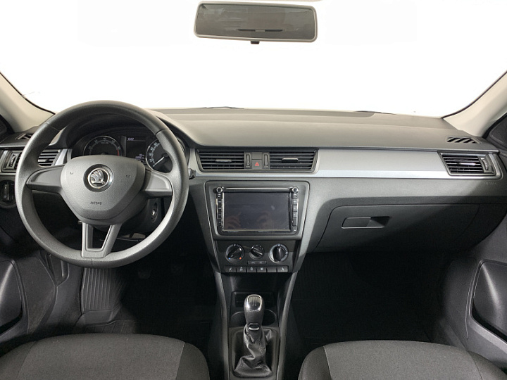 SKODA Rapid 1.6, 2019 года, Механика, БЕЛЫЙ