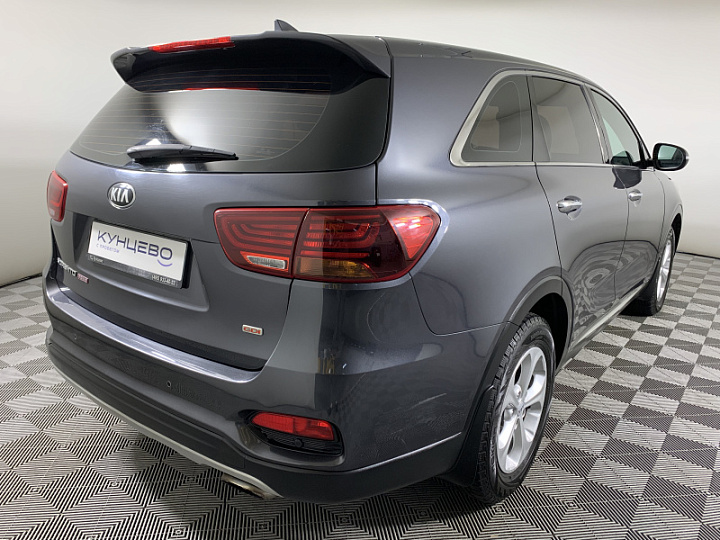 KIA Sorento 2.4, 2018 года, Автоматическая, СЕРЫЙ
