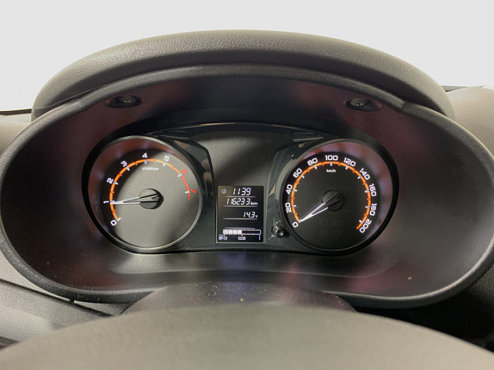 Lada Granta 1.6, 2019 года, Механика, ЧЕРНЫЙ