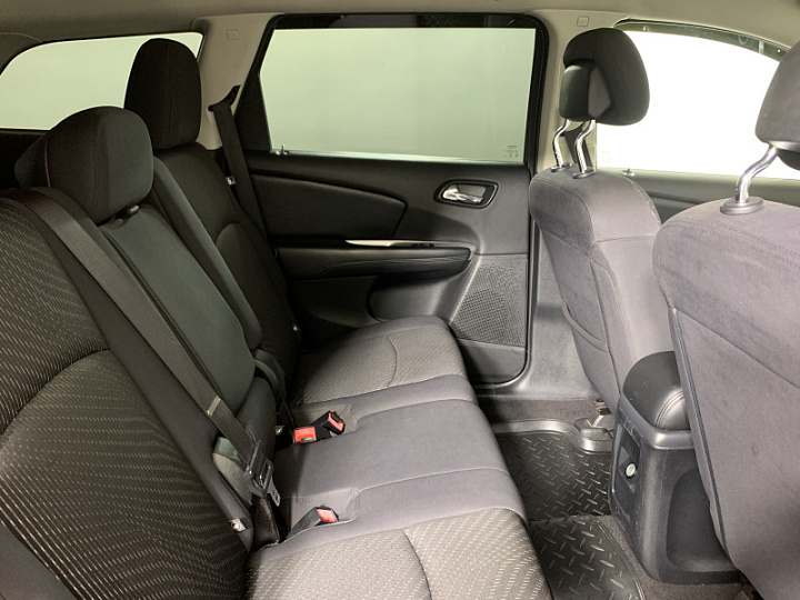 DODGE Journey 2.4, 2012 года, Автоматическая, ОРАНЖЕВЫЙ