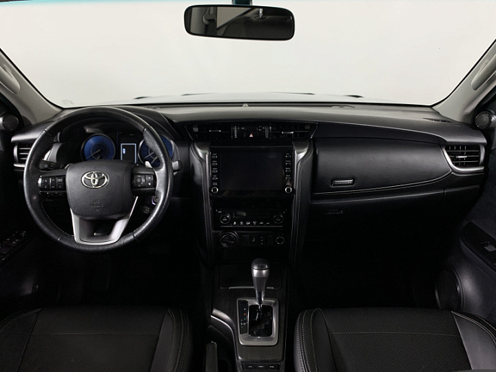 TOYOTA Fortuner 2.8, 2021 года, Автоматическая, ЧЕРНЫЙ