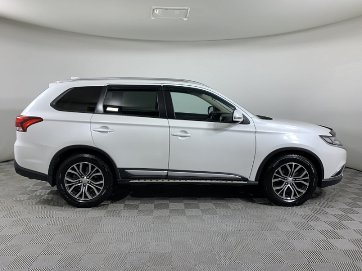 MITSUBISHI Outlander 2, 2018 года, Вариатор, БЕЛЫЙ