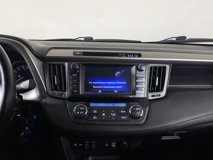 Toyota RAV4 2.5, 2017 года, Автоматическая, Черный