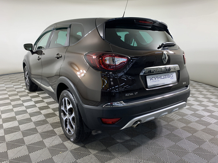 RENAULT Kaptur 2, 2018 года, Механика, КОРИЧНЕВЫЙ