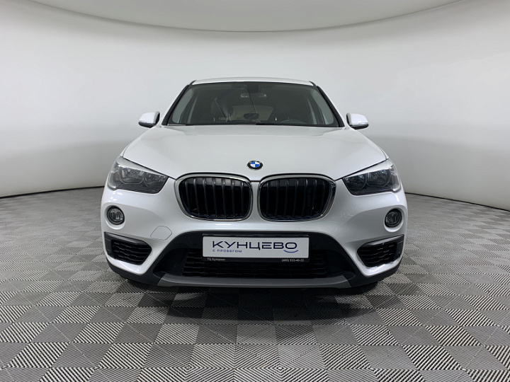 BMW X1 1.5, 2016 года, Автоматическая, БЕЛЫЙ