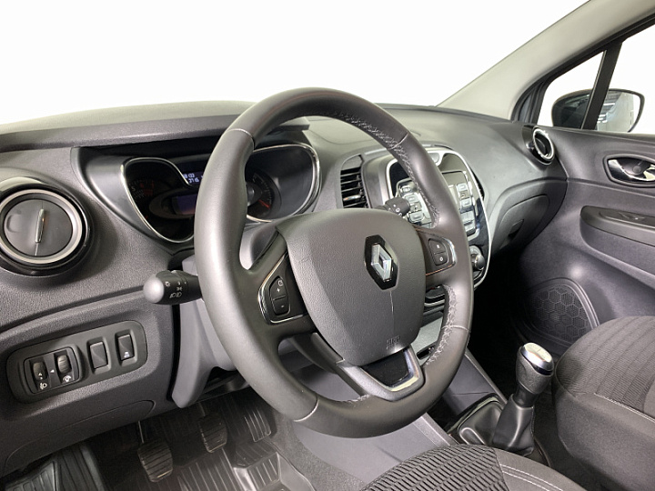 RENAULT Kaptur 1.6, 2019 года, Механика, ТЕМНО-СЕРЫЙ