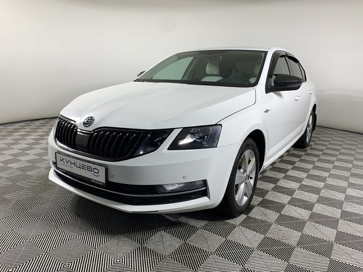 SKODA Octavia 1.4, 2019 года, Робот, БЕЛЫЙ