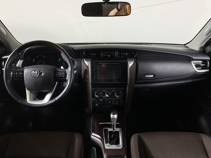 TOYOTA Fortuner 2.7, 2018 года, Автоматическая, ТЕМНО-СЕРЫЙ