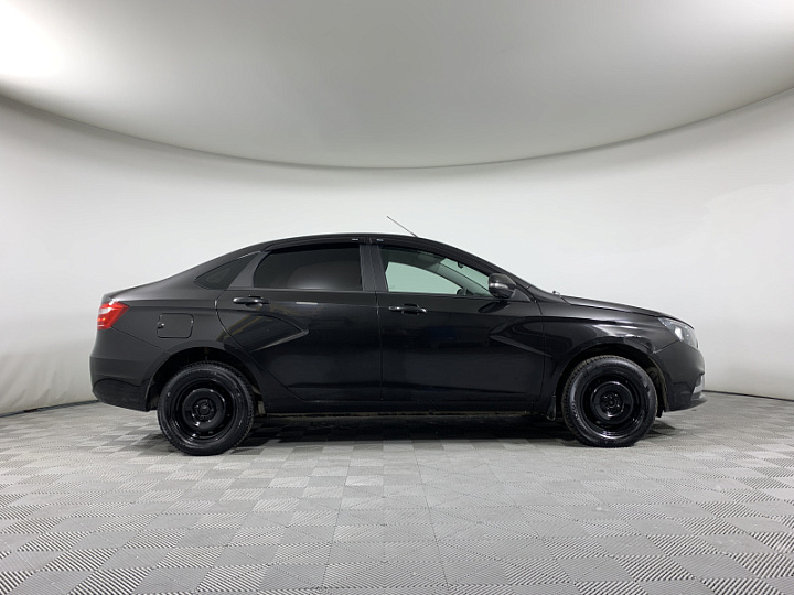Lada Vesta 1.6, 2015 года, Робот, ЧЕРНЫЙ
