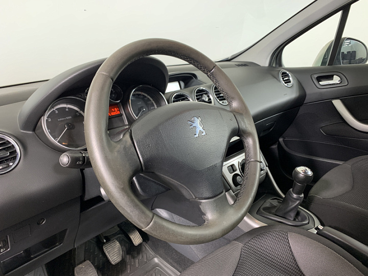 PEUGEOT 308 1.6, 2008 года, Механика, СЕРЫЙ