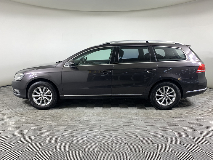 Volkswagen Passat 1.8, 2011 года, Робот, Черный