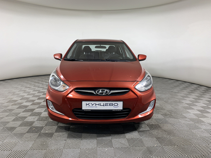 HYUNDAI Solaris 1.4, 2013 года, Автоматическая, Красный гранат