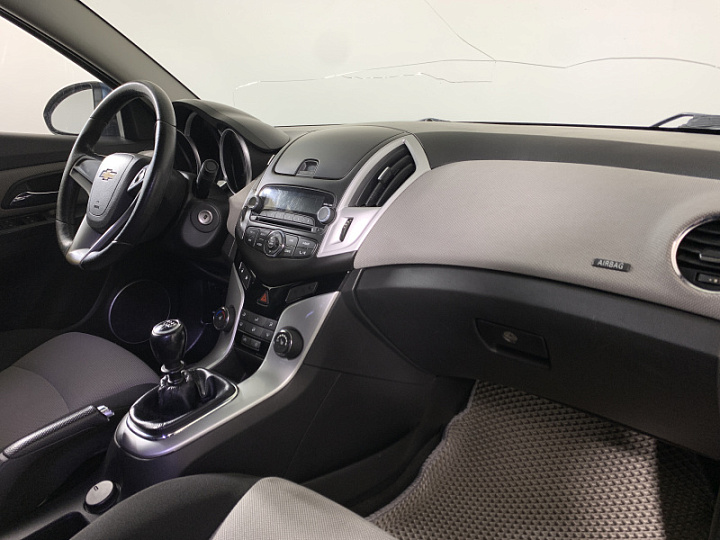 CHEVROLET Cruze 1.6, 2014 года, Механика, Бронзовый