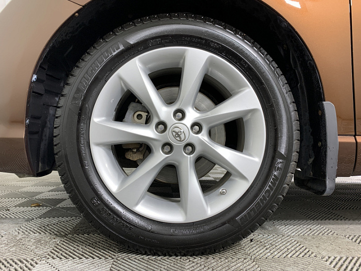 TOYOTA Venza 2.7, 2013 года, Автоматическая, Темно-Коричневый
