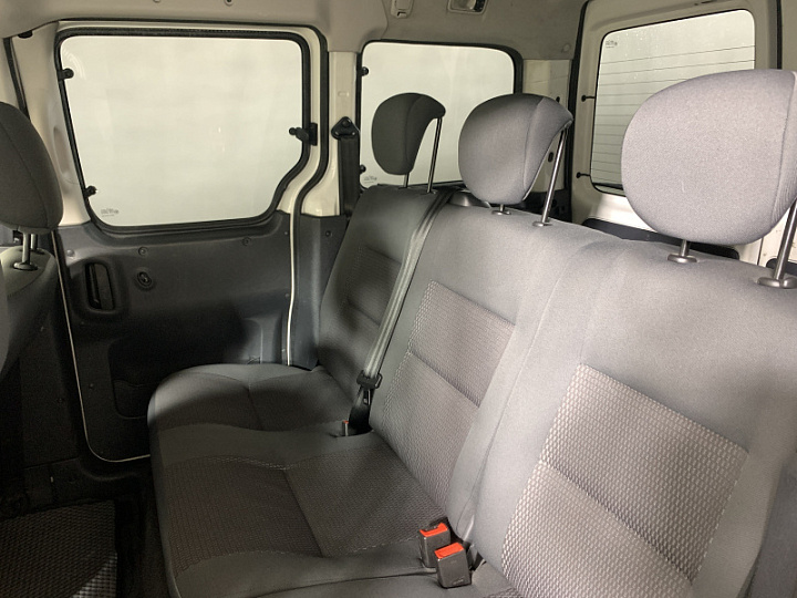 CITROEN Berlingo 1.4, 2008 года, Механика, БЕЛЫЙ