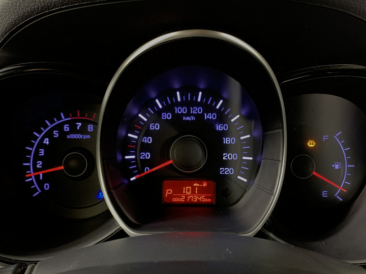 KIA Rio 1.6, 2013 года, Автоматическая, ЧЕРНЫЙ