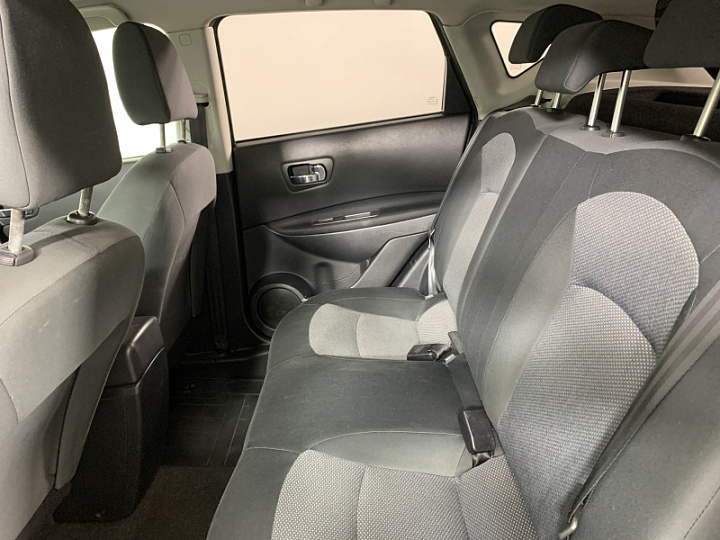 NISSAN Qashqai 1.6, 2013 года, Механика, ЧЕРНЫЙ