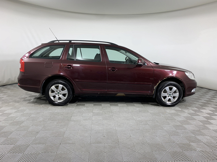 SKODA Octavia 1.8, 2010 года, Автоматическая, БОРДОВЫЙ