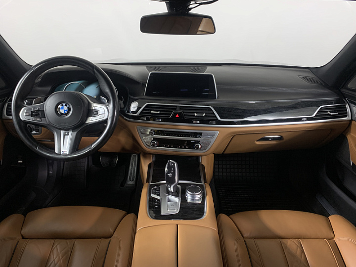 BMW 7 серии 3, 2018 года, Автоматическая, ЧЕРНЫЙ