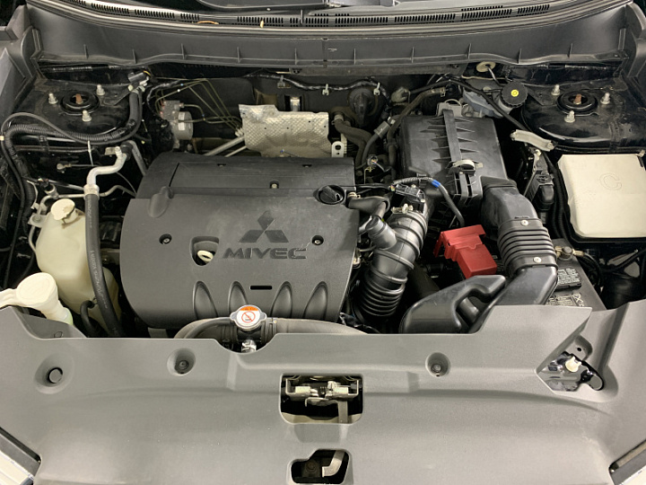 MITSUBISHI ASX 1.8, 2014 года, Автоматическая, ЧЕРНЫЙ