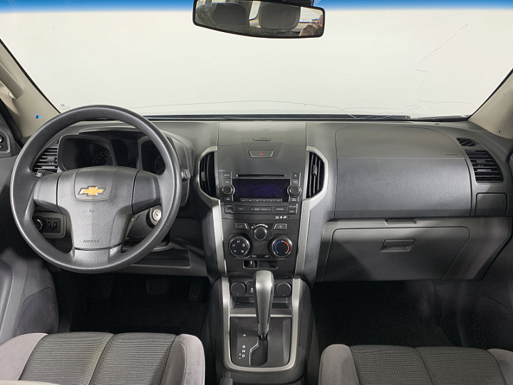 CHEVROLET TrailBlazer 2.8, 2014 года, Автоматическая, ЧЕРНЫЙ