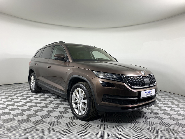 SKODA Kodiaq 2, 2018 года, Автоматическая, КОРИЧНЕВЫЙ