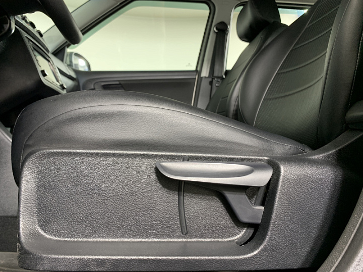 SKODA Fabia 1.2, 2014 года, Механика, БЕЖЕВЫЙ