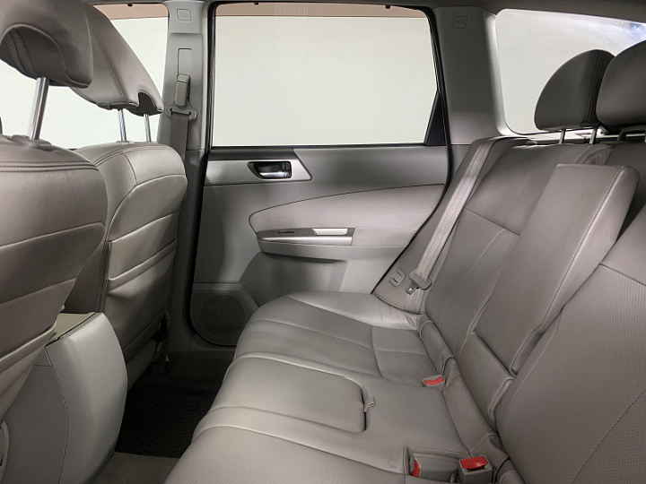 SUBARU Forester 2, 2008 года, Автоматическая, БЕЖЕВЫЙ