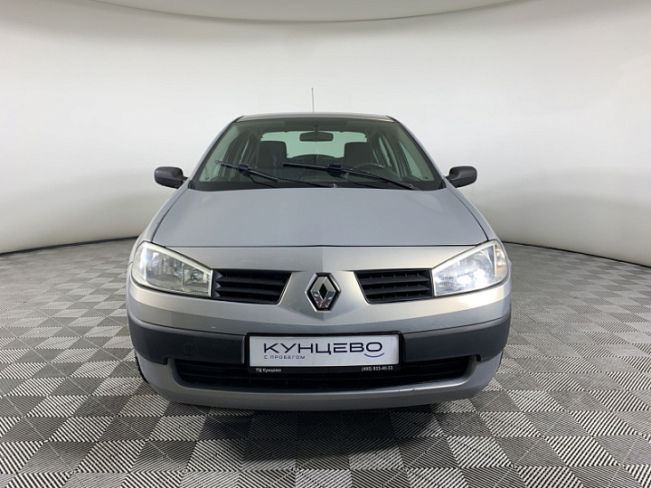 RENAULT Megane 1.6, 2005 года, Механика, Серо-бежевый