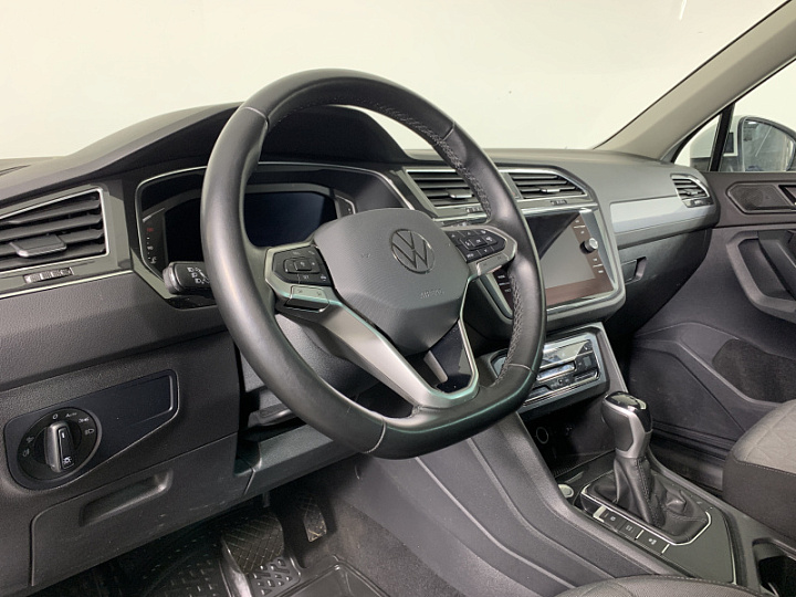 VOLKSWAGEN Tiguan 1.4, 2021 года, Робот, БЕЛЫЙ
