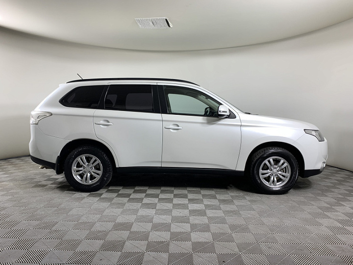 MITSUBISHI Outlander 2, 2013 года, Вариатор, БЕЛЫЙ