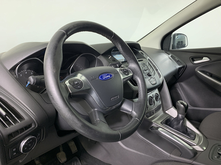 FORD Focus 1.6, 2013 года, Механика, БЕЛЫЙ