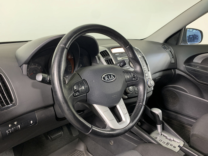 KIA Ceed 1.6, 2010 года, Автоматическая, Серебристый